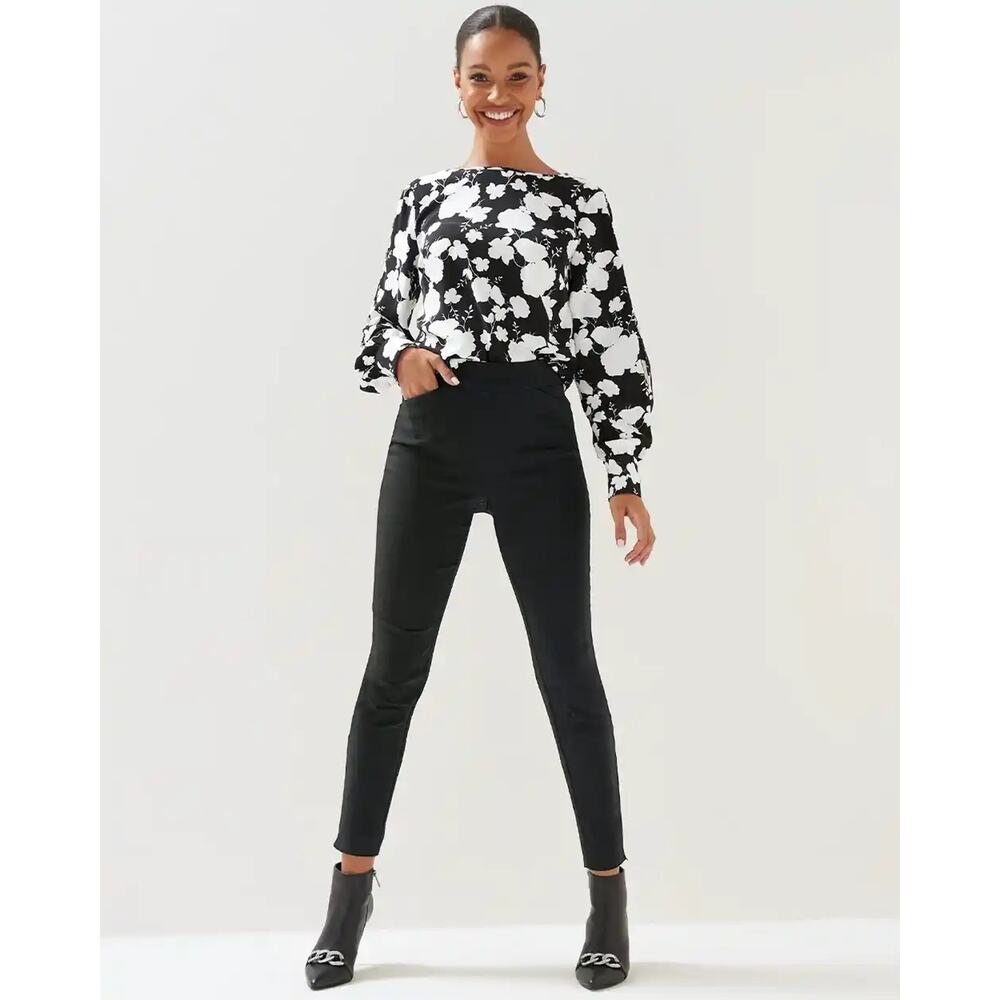 WHBM Black Pull-On Skinny Pants Size 4 🖤✨🖤